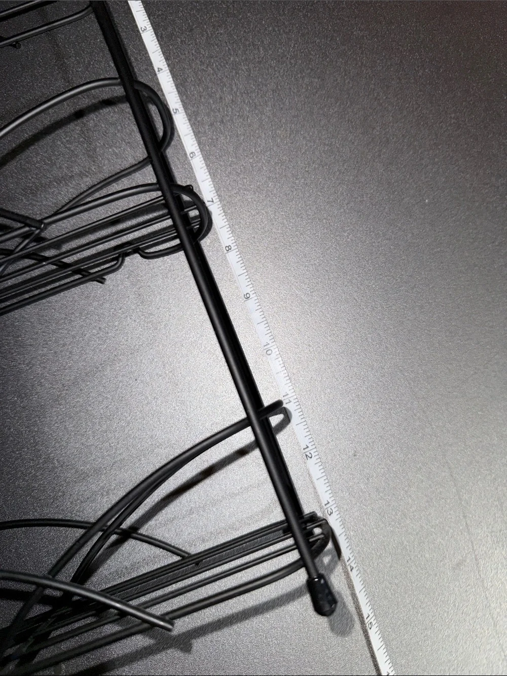 Black Metal 3-Tier Wall Display Shelf - Elegant Curved Design